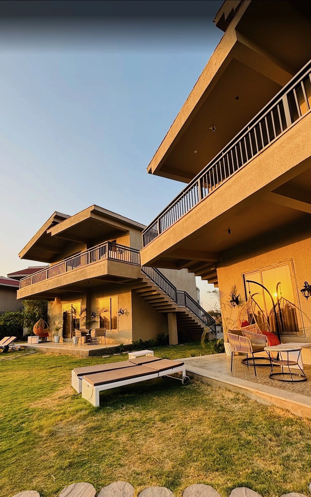Modern Resort - Image 53 of 108
